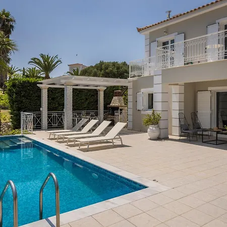 Sea View Kefaloniaprivatevillas Вилла Каравадос