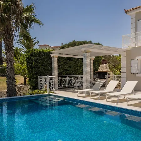 Sea View Kefaloniaprivatevillas فيلة